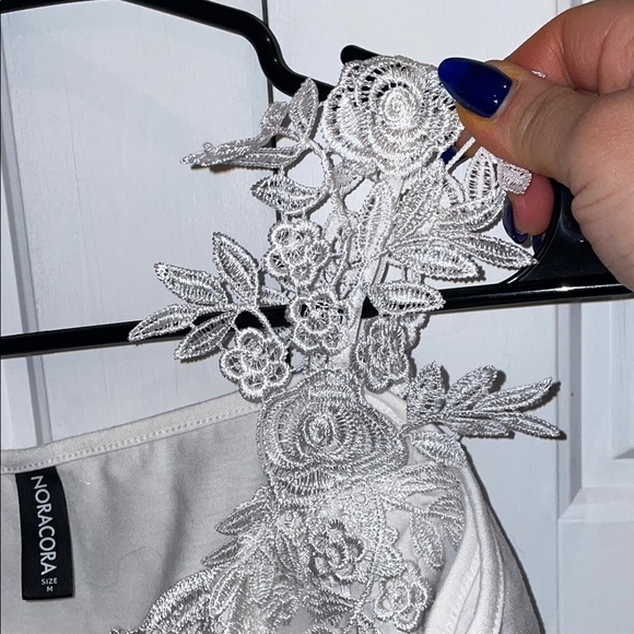 White and Purple lace embroidered Cold-Shoulder Blouse - Picture 6 of 7